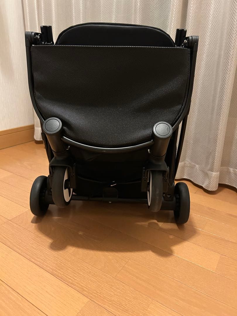 ピッコロカーネ　ベーネ　ペット用カート