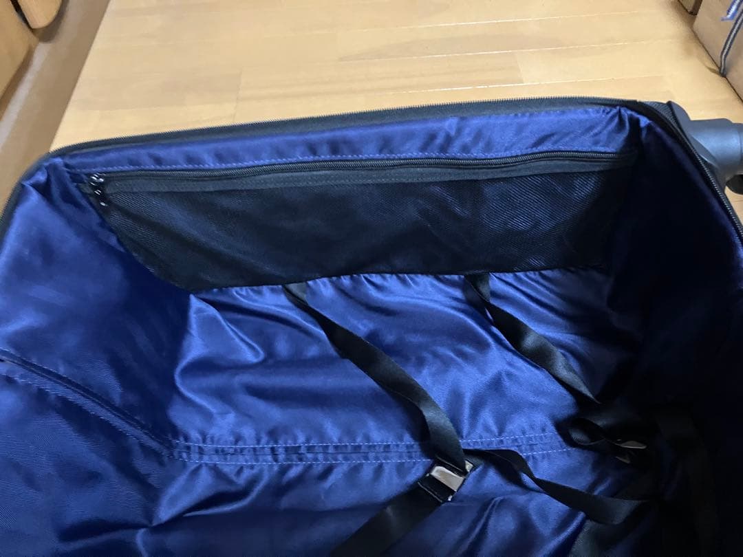 サムソナイト　Samsoniteソフトキャリーブラック旅行カバンスーツケースM