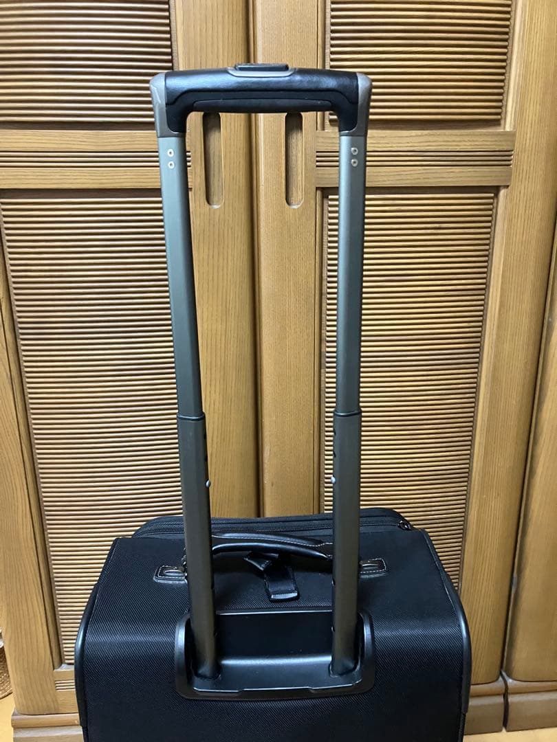 サムソナイト　Samsoniteソフトキャリーブラック旅行カバンスーツケースM