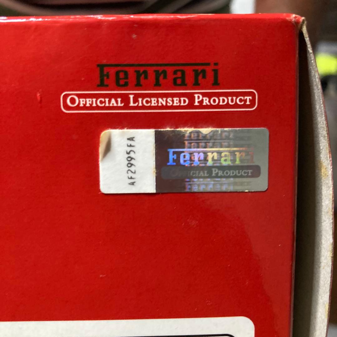 ダイドー1/64 フェラーリ　F1　トランスポーター