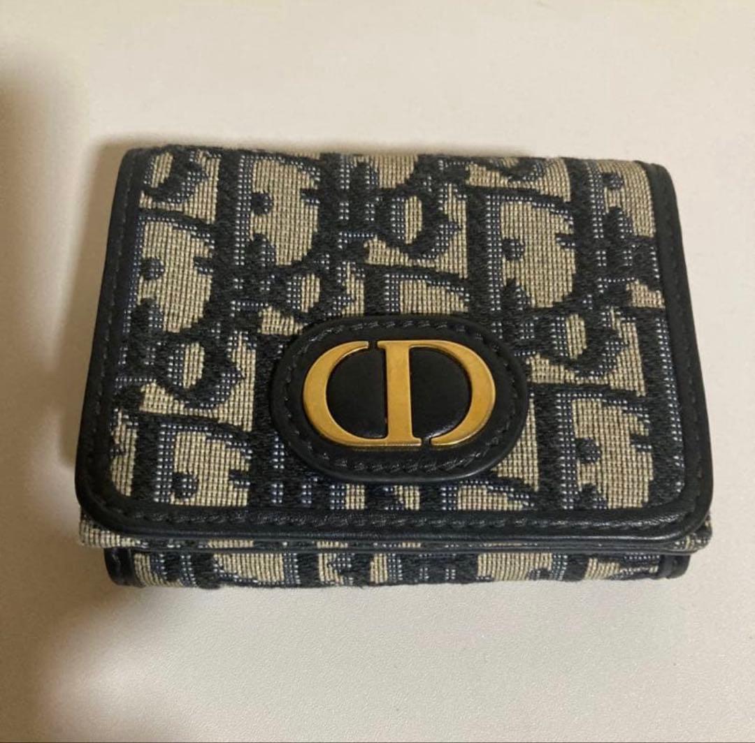 ディオール　コンパクトウォレット　30 MONTAIGNE