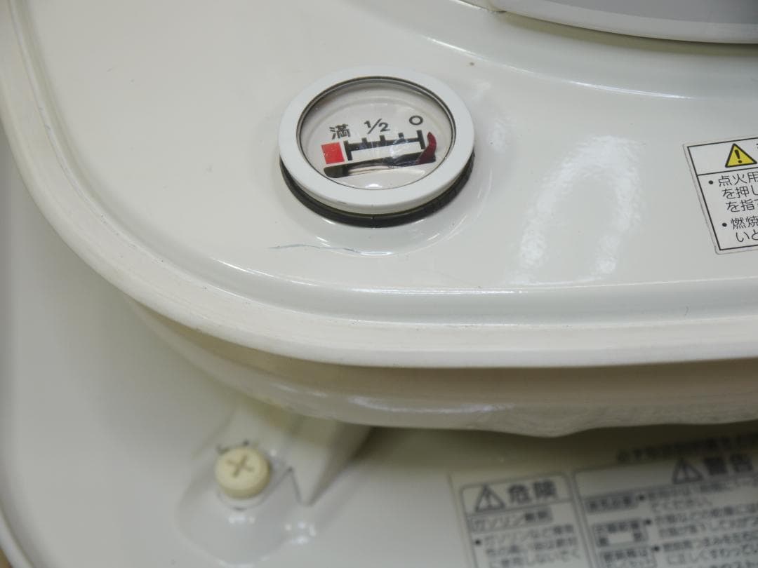 送料込◆程度良好です◆2012①◆コロナ　灯油ストーブ 円筒形 ホワイト