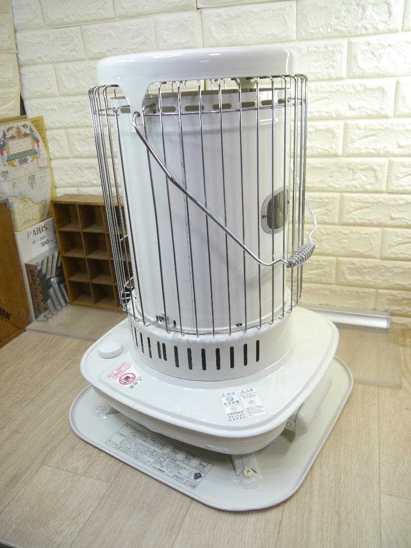 送料込◆程度良好です◆2012①◆コロナ　灯油ストーブ 円筒形 ホワイト