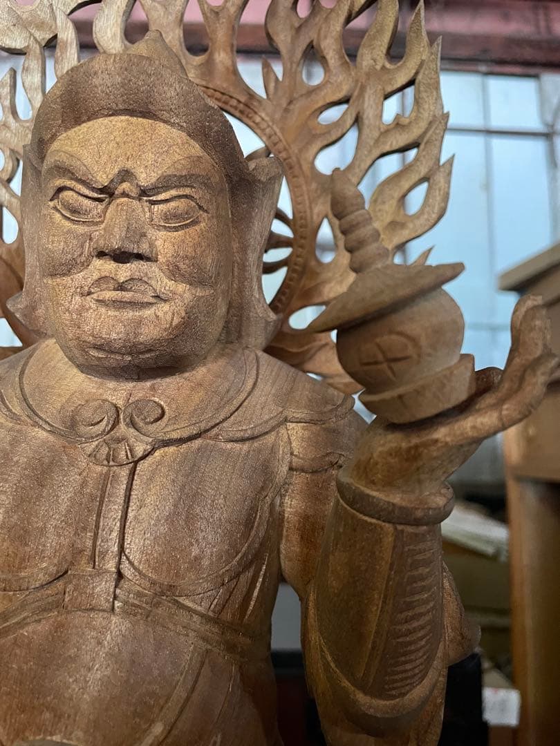 不動明王立像　２体　高さ67cm 仏教美術 仏像 木彫 寺院