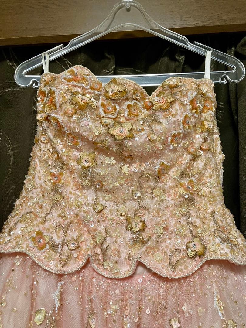 ピンクのビーズ装飾ストラップレスドレス カラードレス 9号〜13号