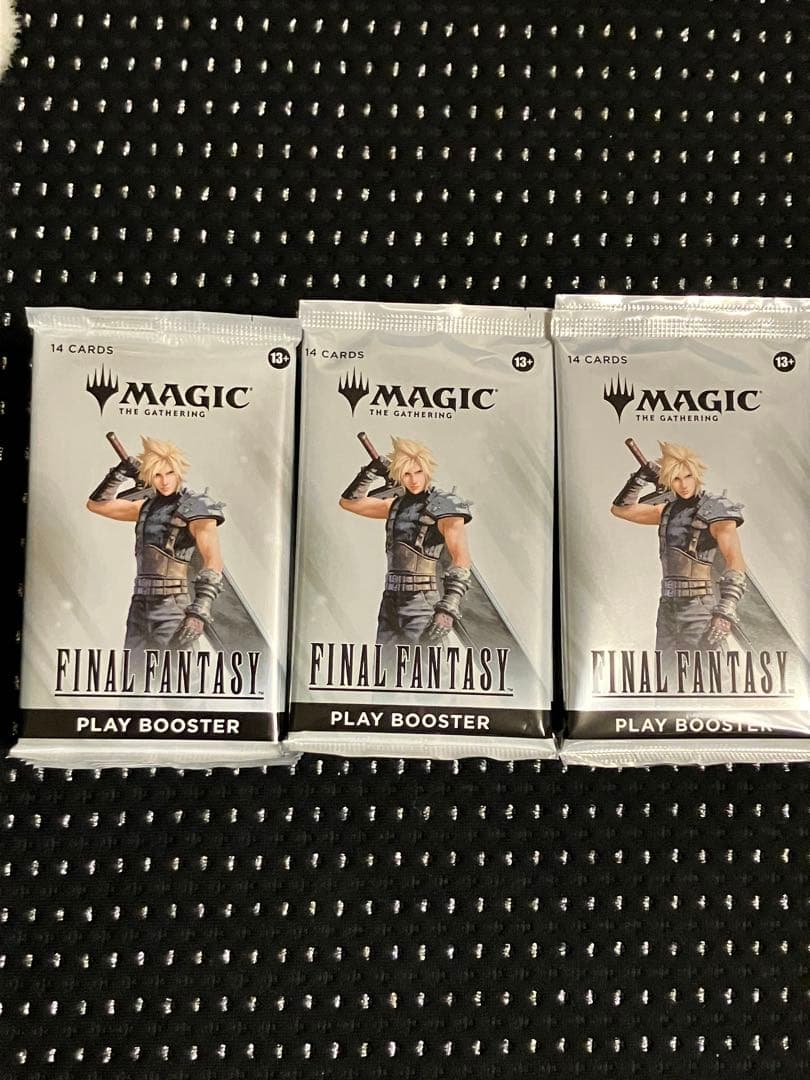 英語版MTG FINAL FANTASY PLAY BOOSTER 30パック
