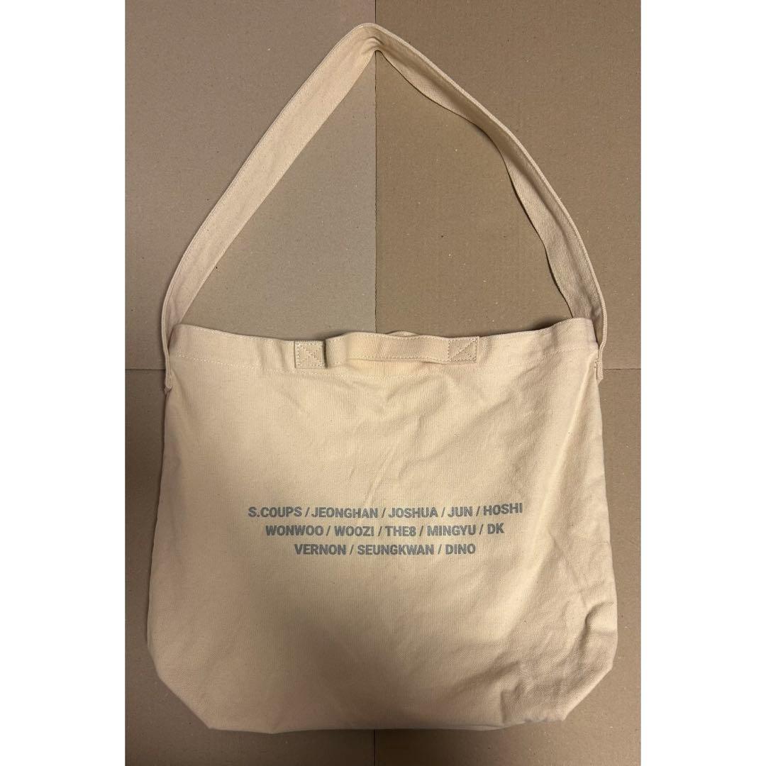 1/11まで値下げ！SEVENTEEN トートバッグ 3点セット