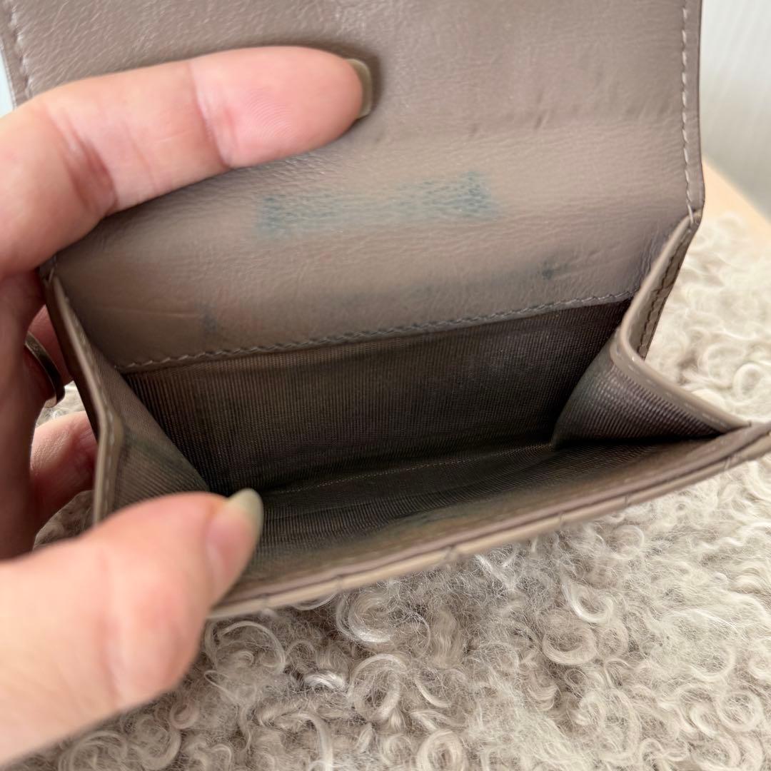 Lady Dior Lotus ウォレット　パテントカーフスキン／三つ折り財布