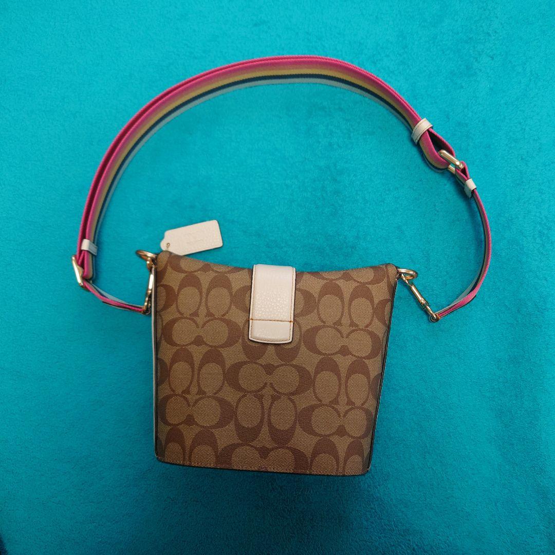 コーチショルダーバック　COACH×PEANUTS