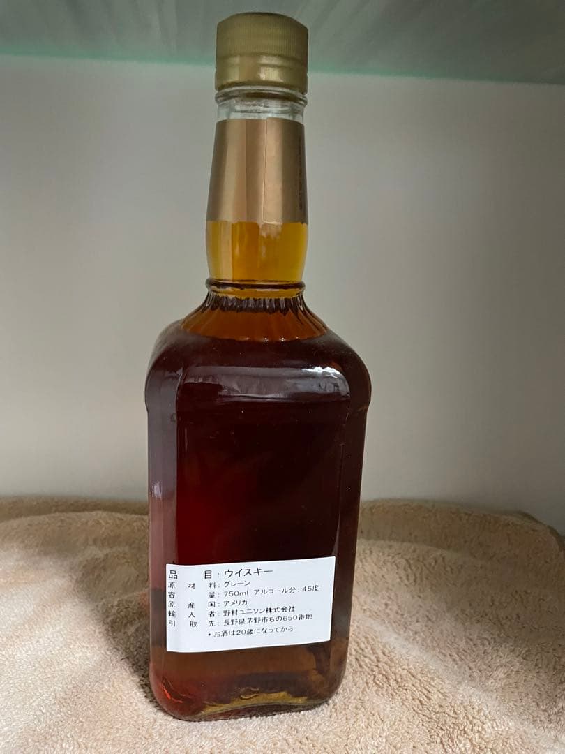 バーボンウイスキー2本セット　エンシェントエイジ10スター　ブラントンゴールド