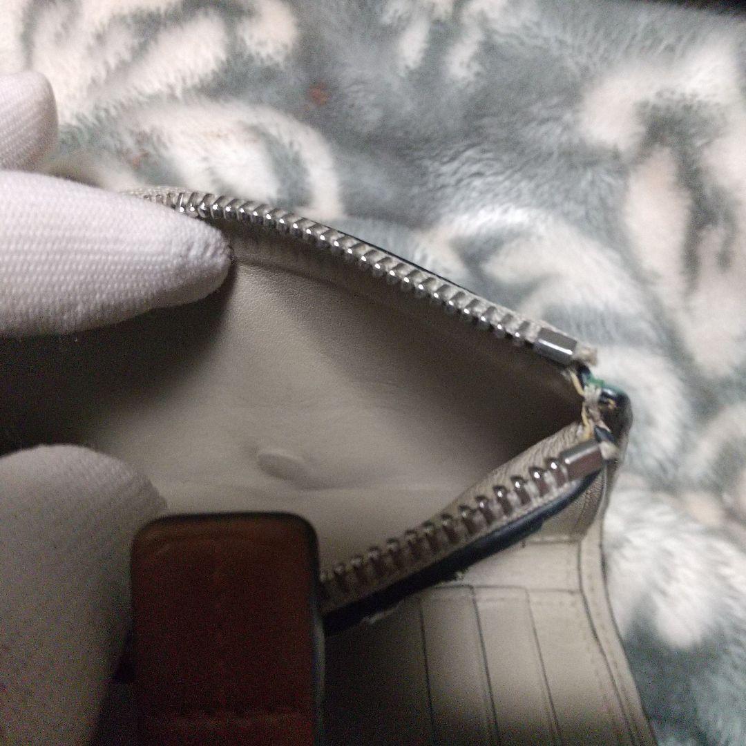 ロエベLOEWEバーティカルウォレットグリーン系 三つ折り財布 レザー