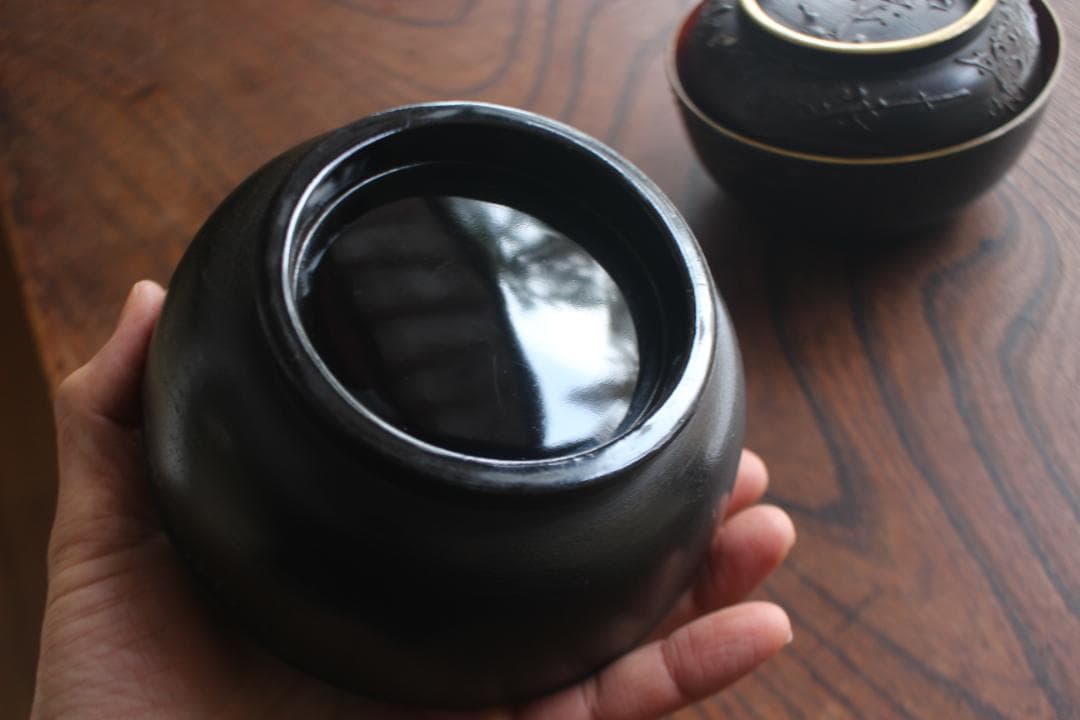 デッドストック！風情ある鉄錆塗に見返し富士蒔絵の映える煮物椀2点（検会津塗蒔絵椀