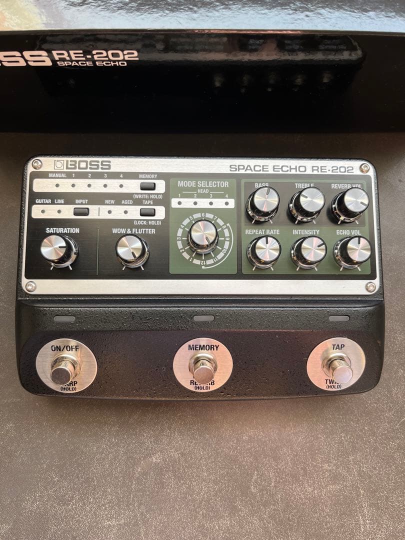 ギター BOSS RE-202