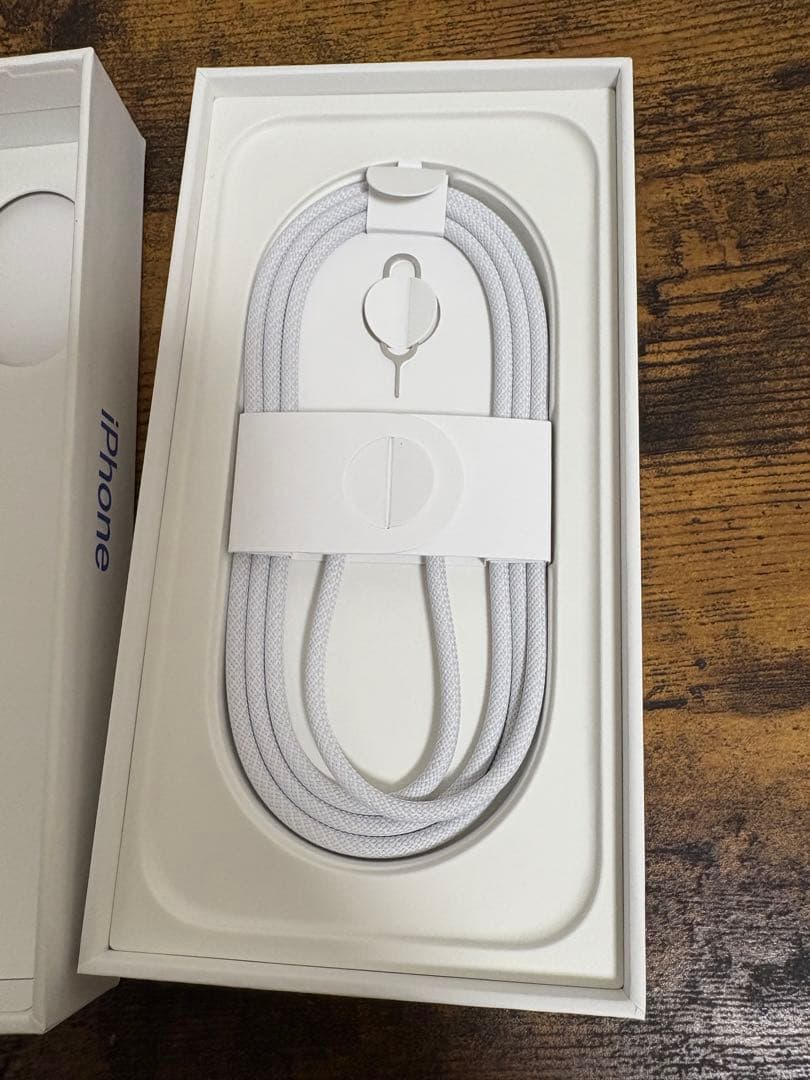 iPhone16 ウルトラマリン 128GB &おまけ