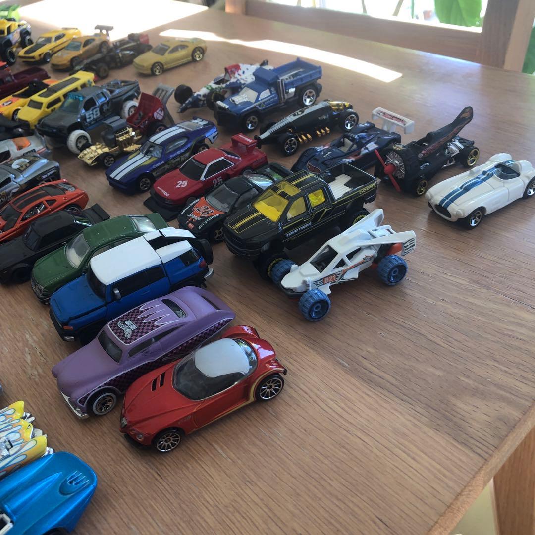 ミニカーまとめ売り86台　週末限定