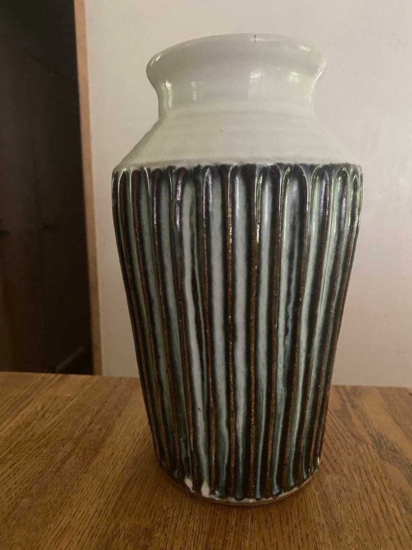 陶器　花器　島根県松江　袖師窯 尾野友彦　しのぎ