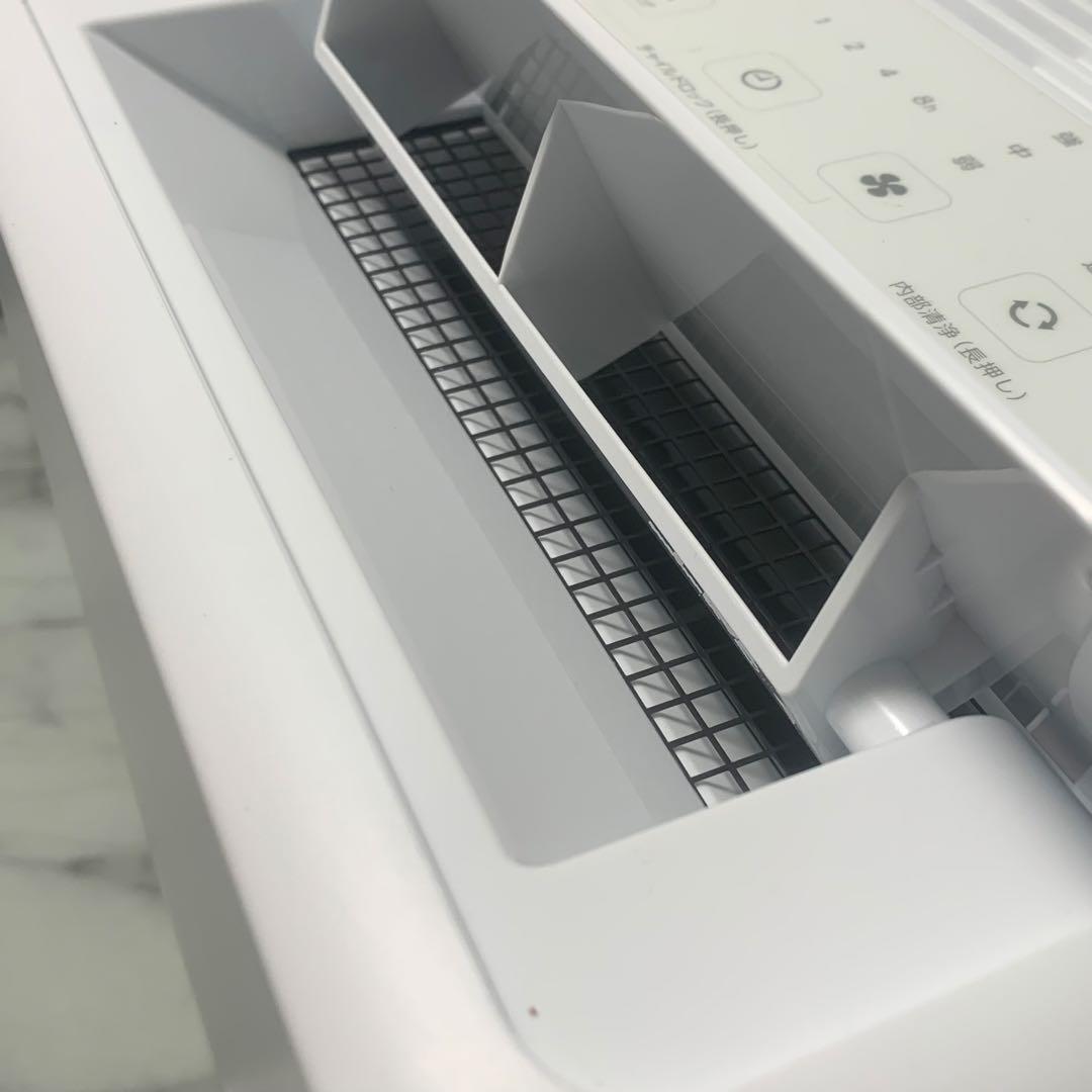 2025年美品■IRIS OHYAMAコンパクトクーラー ICA-0302G-W