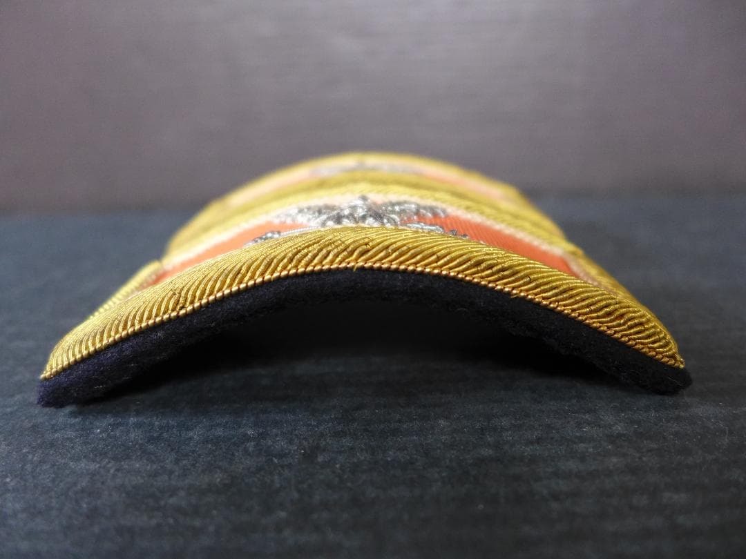 時代物 中古美品　アメリカ陸軍　工兵隊　大佐の肩章　階級章　US NAVY