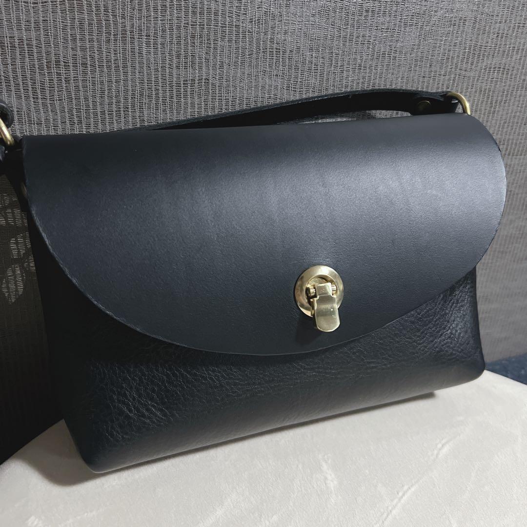 ヘルツ　ライトミニショルダー　ブラック　herz