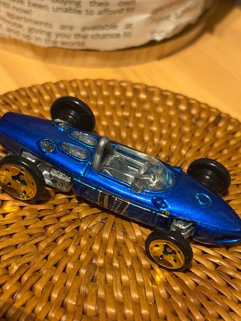 2000年モナコグランプリで買ったアルミニウムのフェラーリMattelミニチュア