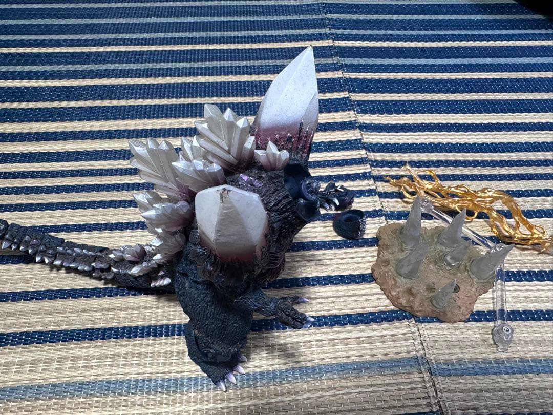 S.H.Monsterarts モンスターアーツ　スペースゴジラ　現状品