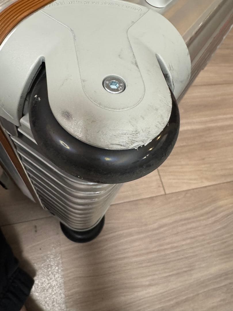 超美品 リモワ RIMOWA ルフトハンザ 限定 32L 2輪