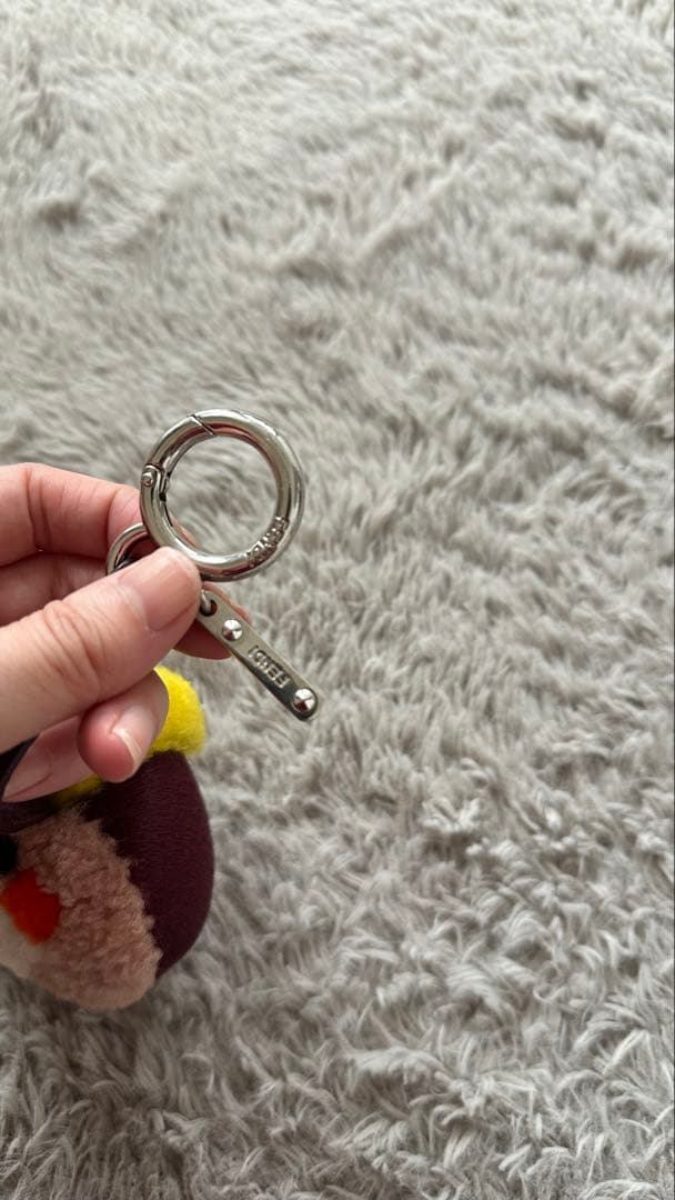 【FENDI】アップル チャーム　もこもこ