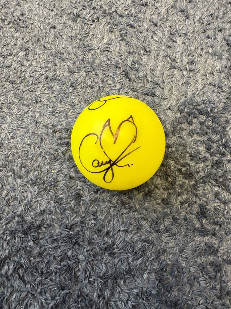 ベイビーモンスター　チキータ　サインボール