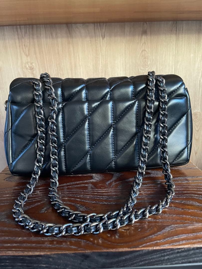 coach コーチタビーショルダー バッグ26 ブラック CP150