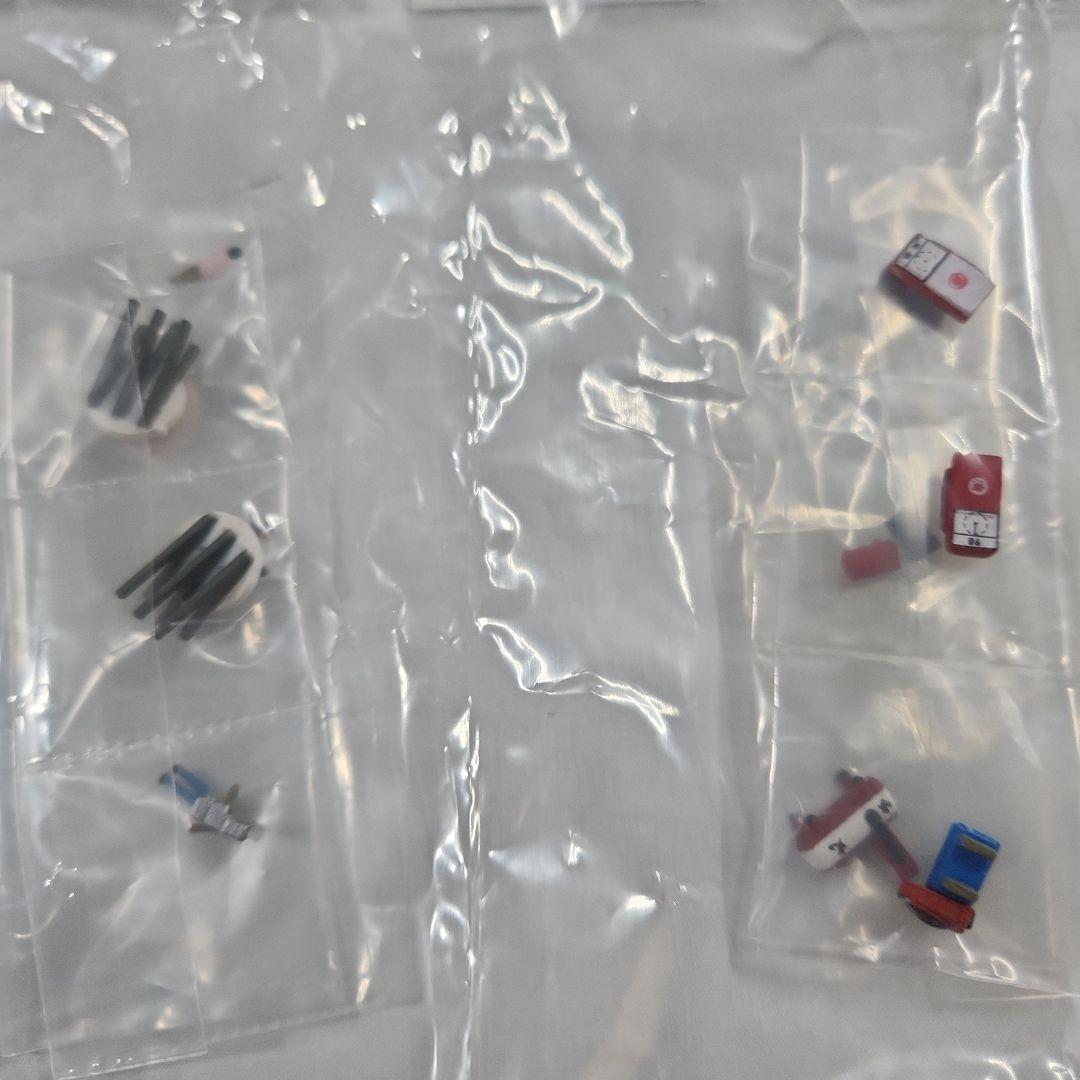 ジオコレ 1/150「ガソリンスタンドA 昭和30年代風 + レアトラック×3台