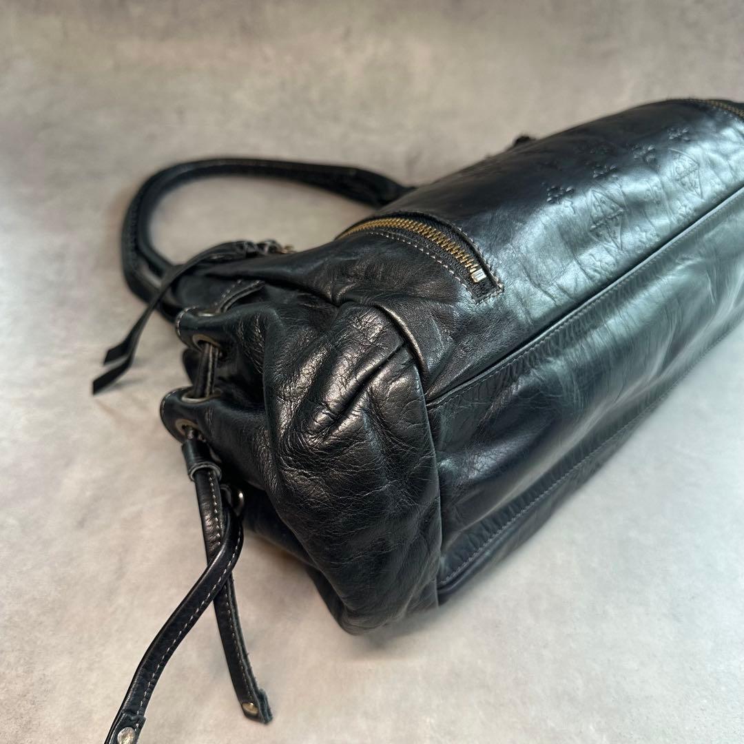 russet エンボスロゴ　オールレザー ホーボー　ワンショルダーバッグ　肩掛け