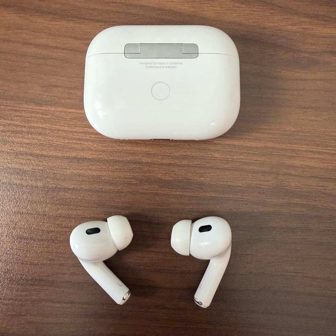 Apple AirPods Pro2 第二世代 本体 充電ケース付き