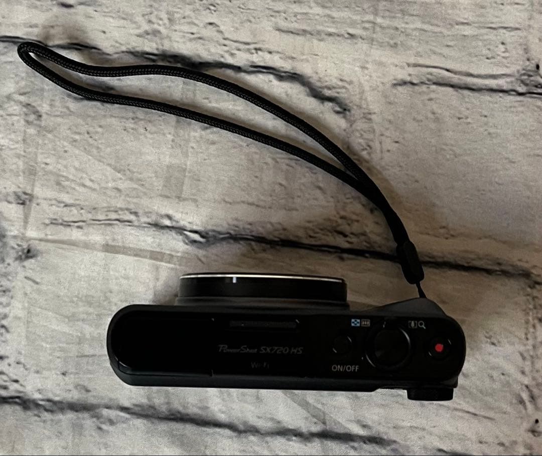 Canon キャノンパワーショット SX720HSコンパクトデジカメ中古