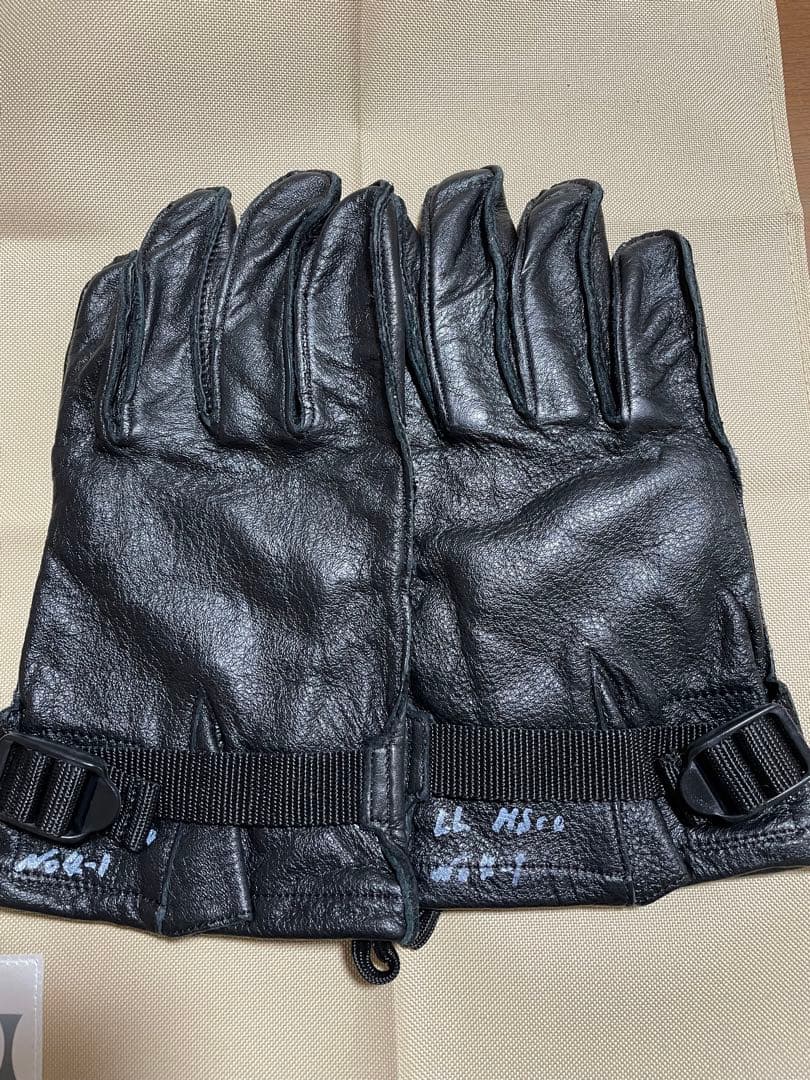 自衛隊実仕様グローブ未使用品