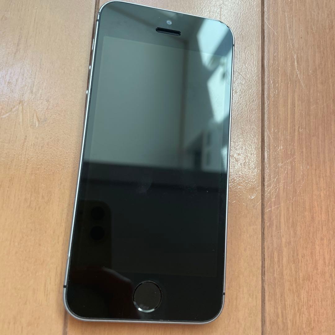 ye Apple iPhone SE 第一世代 スペースグレー 美品