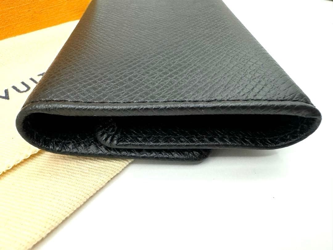 新品未使用　ルイヴィトン　タイガ　ミュルティクレ　6連　レザー　キーケース　黒