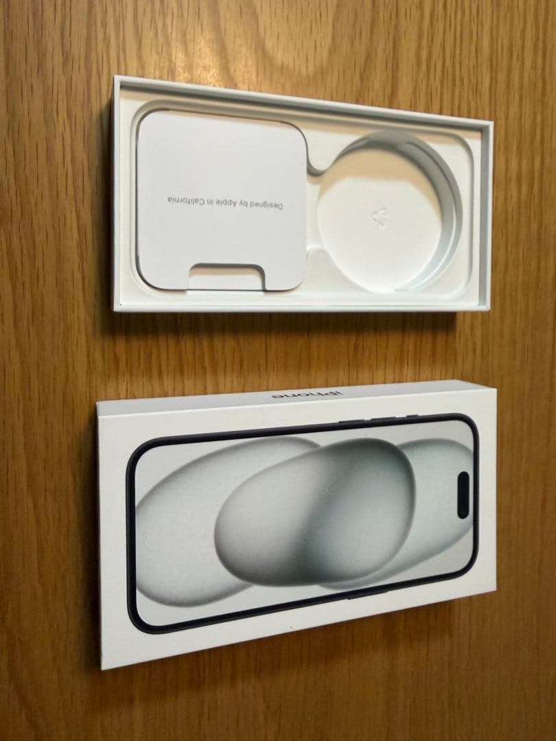 宮*樹様 Apple iPhone 15 ブラック 本体　SIMフリー　256G