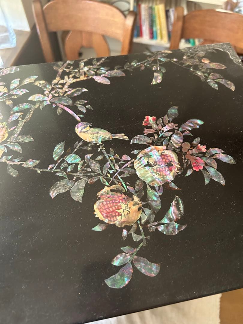 ①螺鈿細工　箪笥　アンティーク　難あり