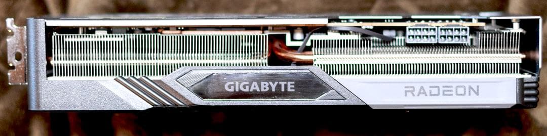 グラボ RADEON RX 7800XT OC 16GB - GIGABYTE