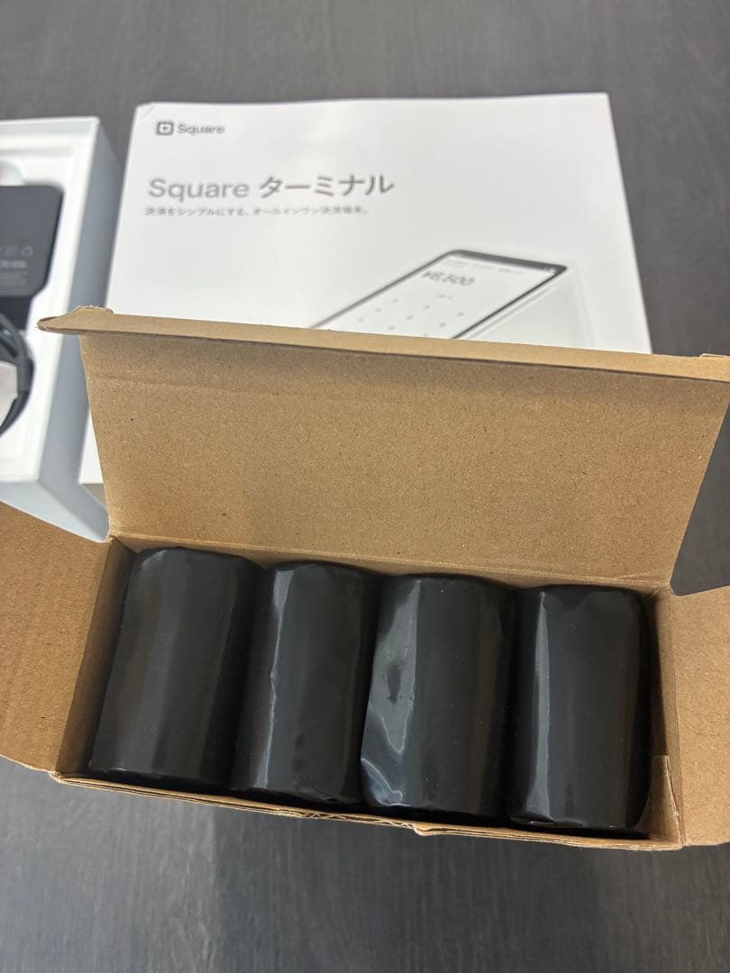 【正規販売品】Square ターミナル　ほぼ未使用　レシートロール紙20巻付