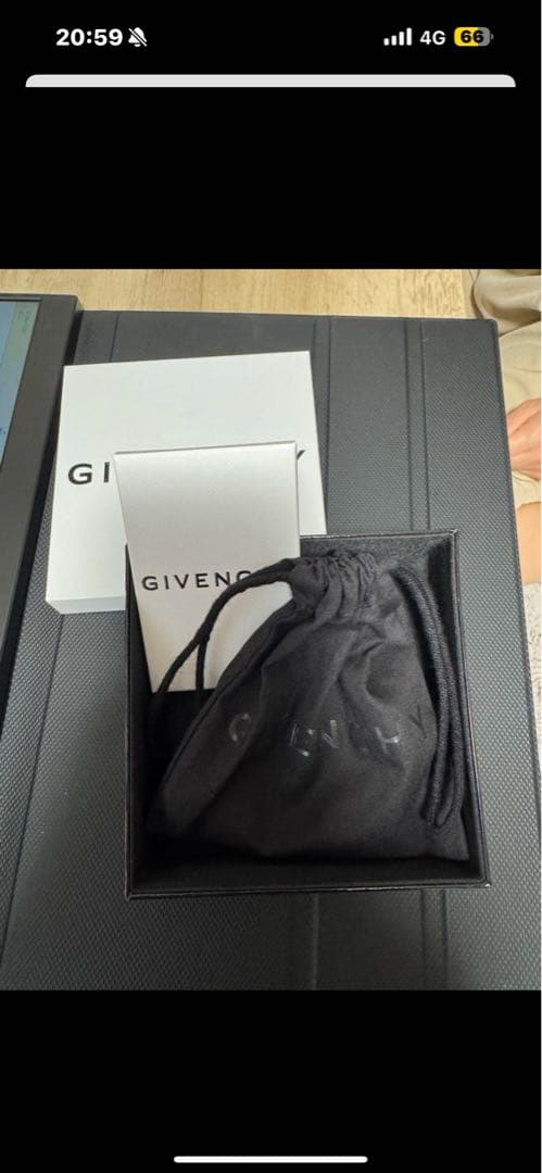 GIVENCHY 幾何学模様 バングル　t.t.さん専用