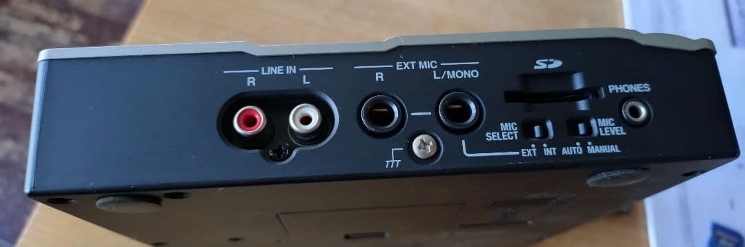 Roland CD-2e CDが作成できるSD/CDレコーダー。