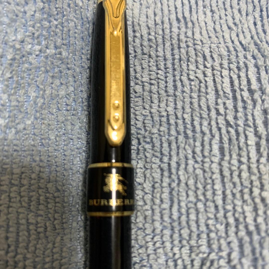 BURBERRY ボールペン 黒