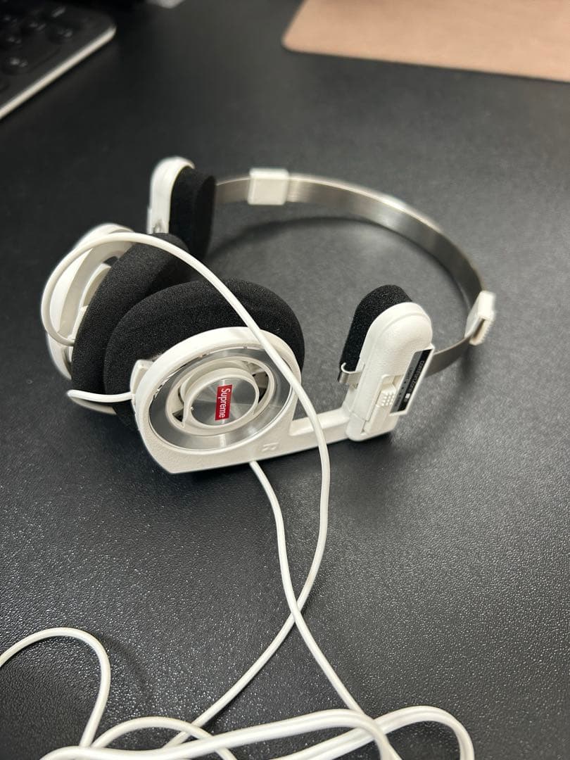 N*様 最終価格！supreme KOSS PortaPro ヘッドフォン　美品
