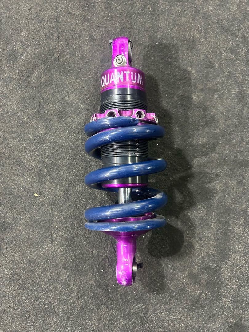 クァンタム NSR50 QUANTUM NSF100 リアサスペンション