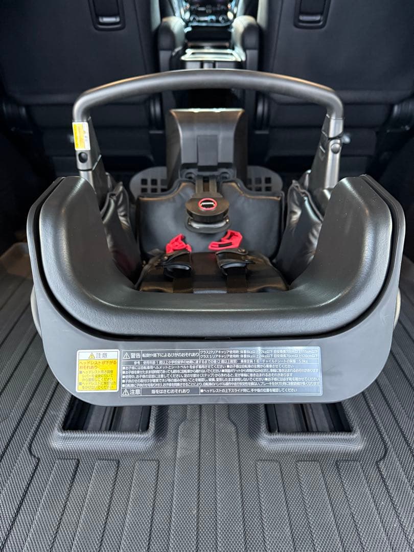Panasonic プレミアムリアチャイルドシート 未使用　新車外し　ブラック