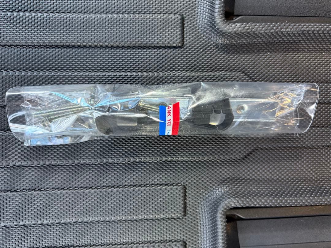 Panasonic プレミアムリアチャイルドシート 未使用　新車外し　ブラック