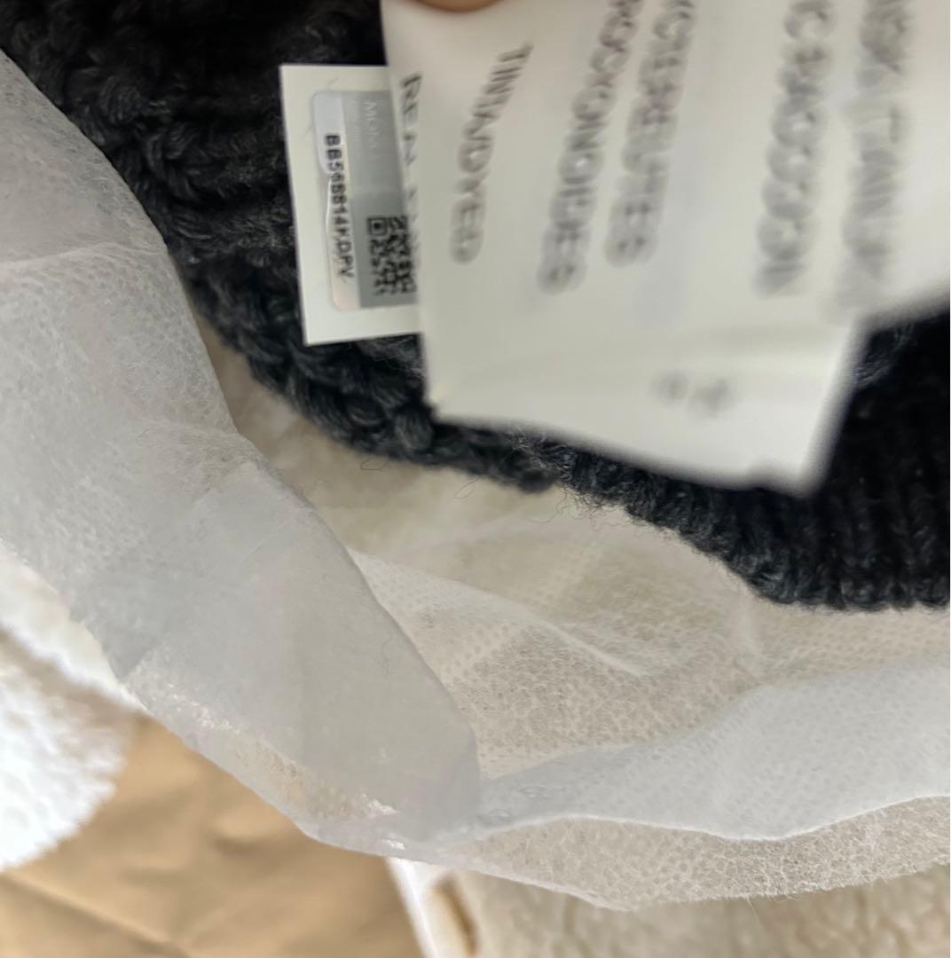 タイムセール！超美品！MONCLER グレーニット帽リアルファー付きモンクレール