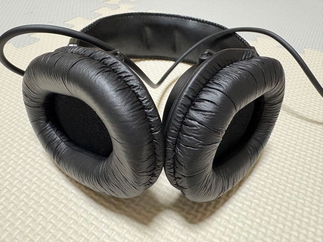 美品スタジオ・モニターヘッドホン SONY MDR-7506