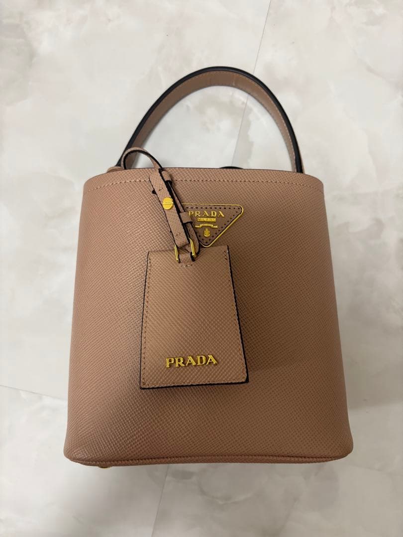 PRADA サフィアーノレザー ハンドバッグ ベージュ